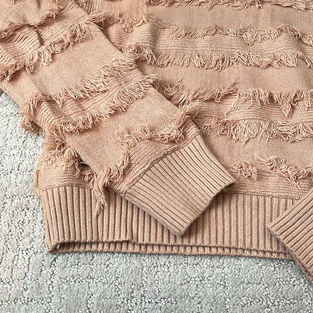 Fringed Sweater - Picture 3 of 4